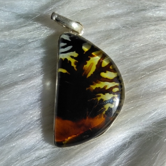 Jewelry - Unique Dichroic Glass Silver Plated Necklace Pendant